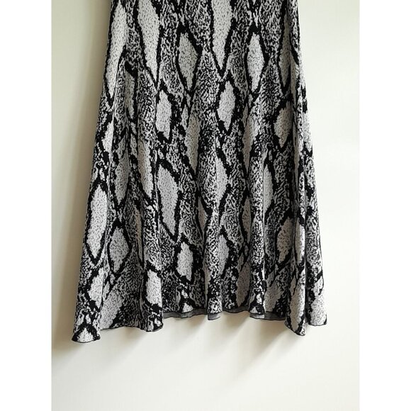 Torrid Black Snakeskin Print Goth Sweater-Knit Trapeze Dress Size 1 - Picture 5 of 9
